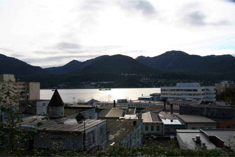 juneau hotel room