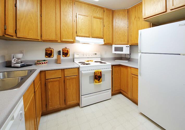 Juneau Hotels Kitchen Kitchenette